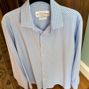 Men’s Mizzen + Main Medium Shirt. Brand new without tags